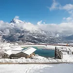Alpen Valley, Mont-blanc Hotell