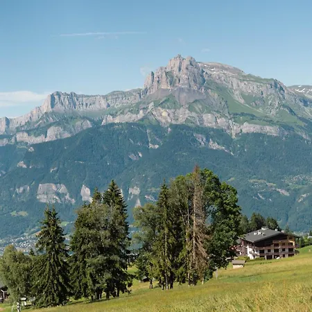 ホテル Alpen Valley, Mont-blanc 4*